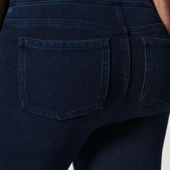 Spanx Jean-ish® Ankle Leggings Size Medium - Picture 11 of 12